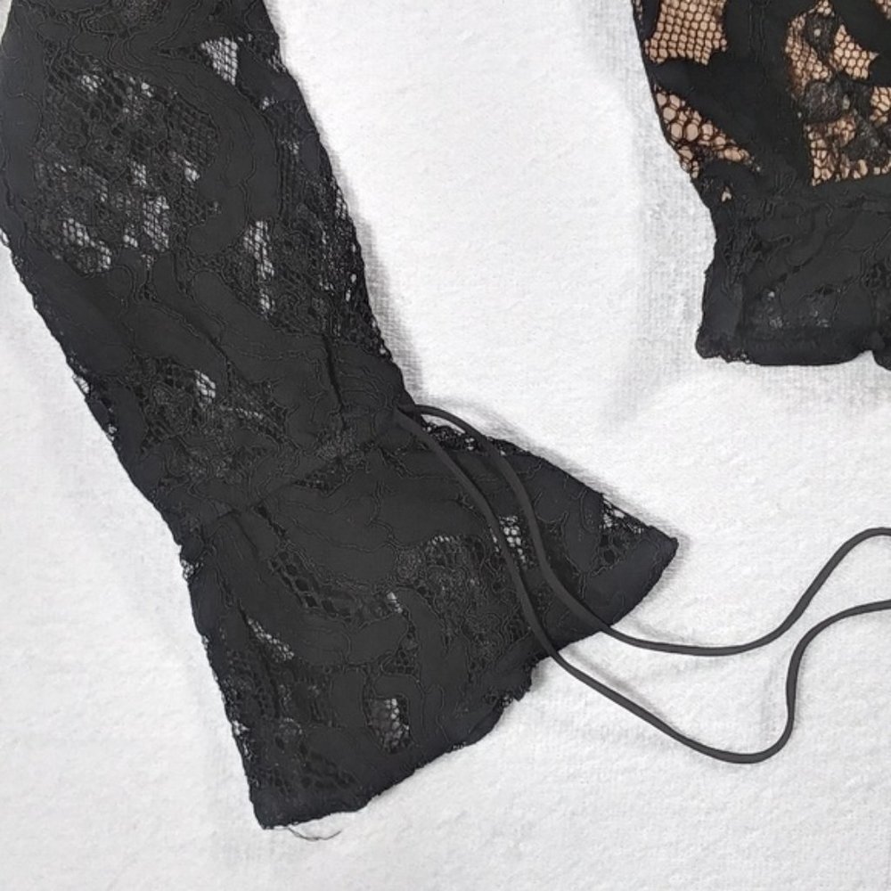 "Sophia" Cropped Lace Top with Long Sleeves, sz L - Picture 6 of 7